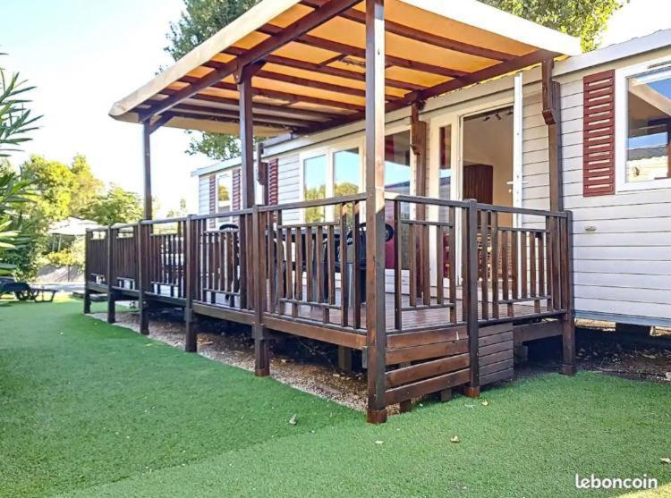 Le Moorea Mobilhome Camping Le Montourey 4 Etoiles Fréjus المظهر الخارجي الصورة