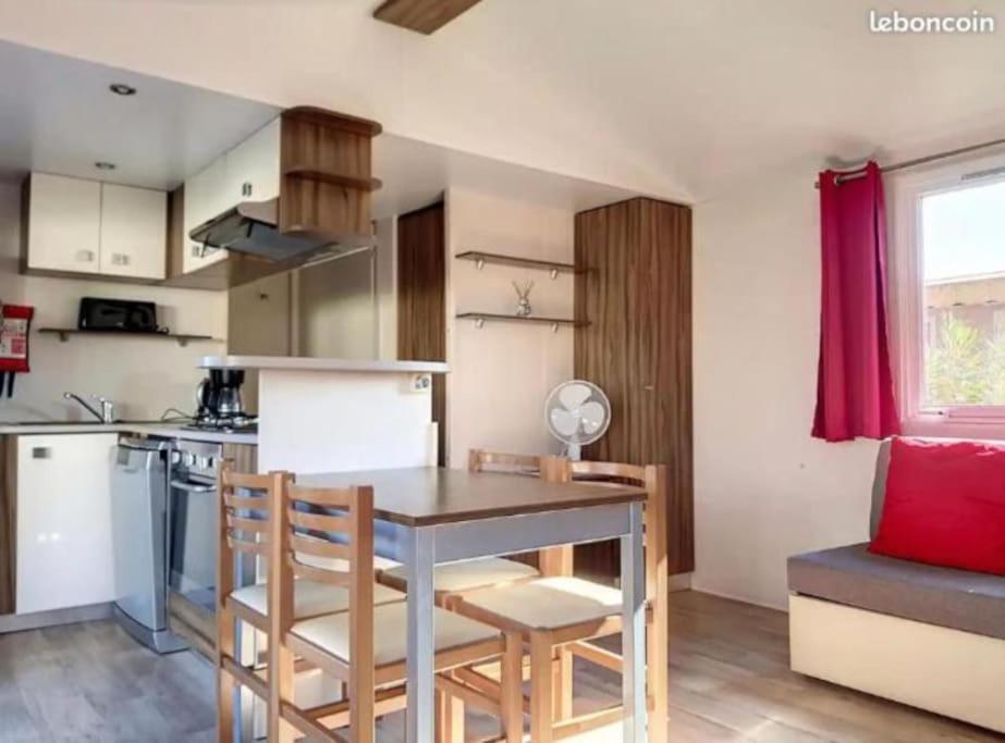 Le Moorea Mobilhome Camping Le Montourey 4 Etoiles Fréjus المظهر الخارجي الصورة