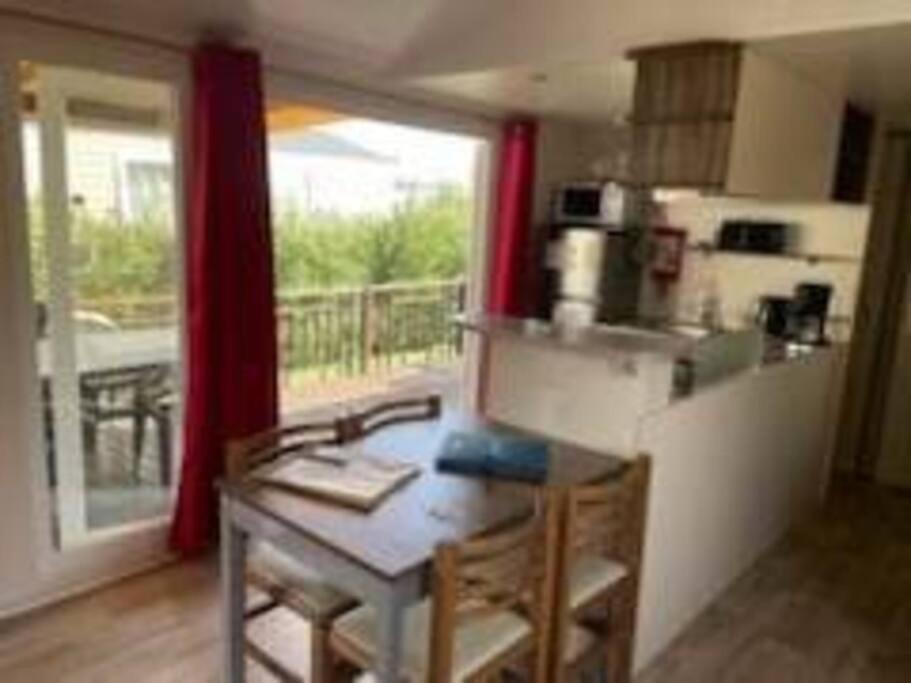 Le Moorea Mobilhome Camping Le Montourey 4 Etoiles Fréjus المظهر الخارجي الصورة