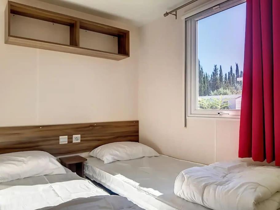 Le Moorea Mobilhome Camping Le Montourey 4 Etoiles Fréjus المظهر الخارجي الصورة